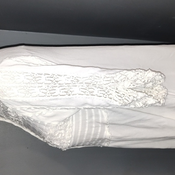 Free People Womens Blouse Size Small White Crochet Pintuck BOHO 3/4 Sleeve Top - Picture 3 of 9